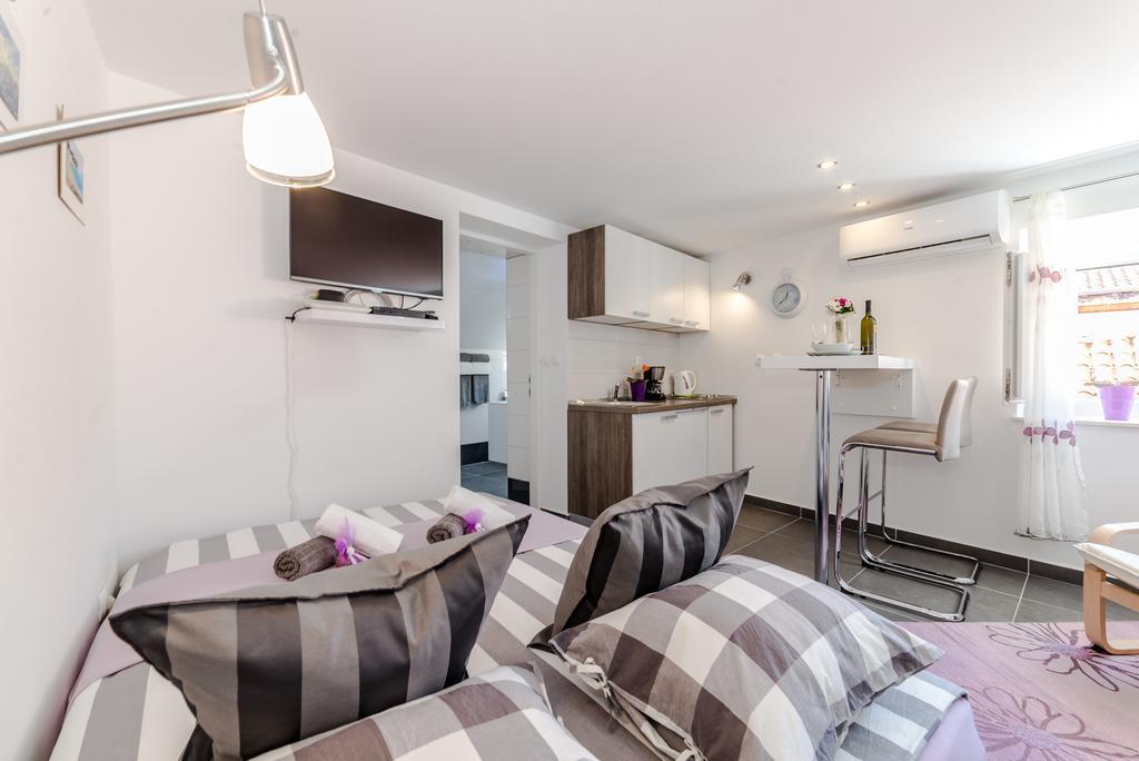 Apartment Luce Mala ザダル エクステリア 写真